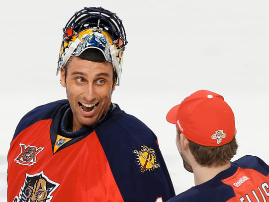 02-funny-athletes-luongo.jpg